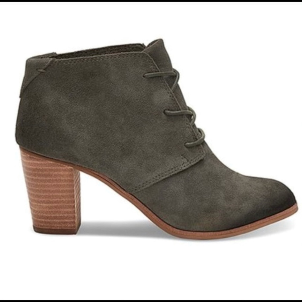 Woman’s Tom’s stacked heel bootie